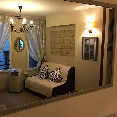 Apartment Luxembourg-proche St Germain Des Pres