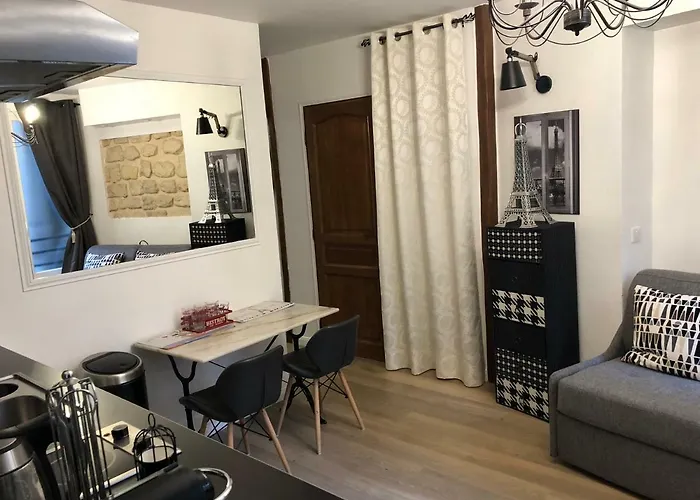 Apartment Luxembourg-proche St Germain Des Pres