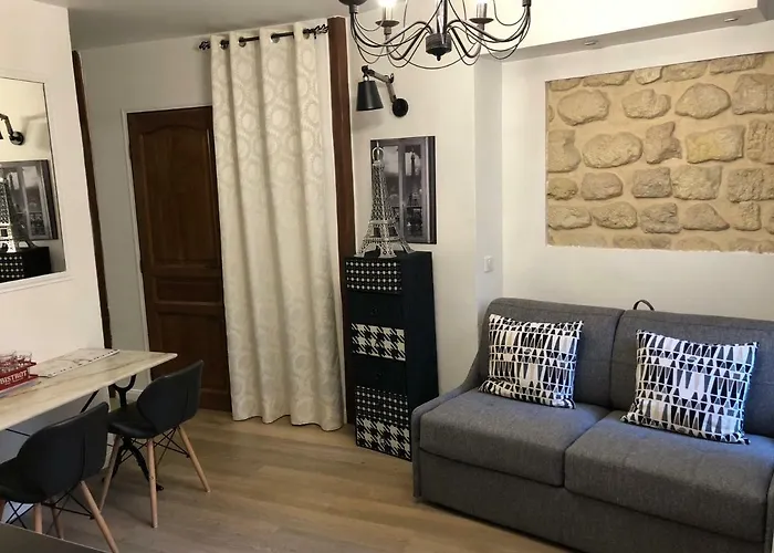 Apartment Luxembourg-proche St Germain Des Pres *